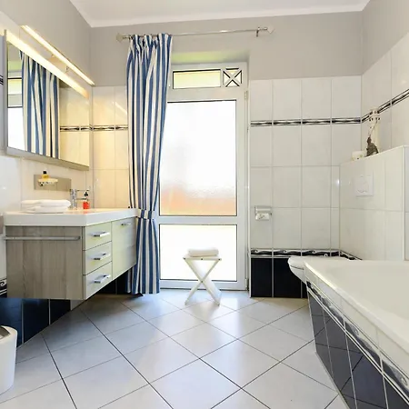 別荘 Haus Strandhus *